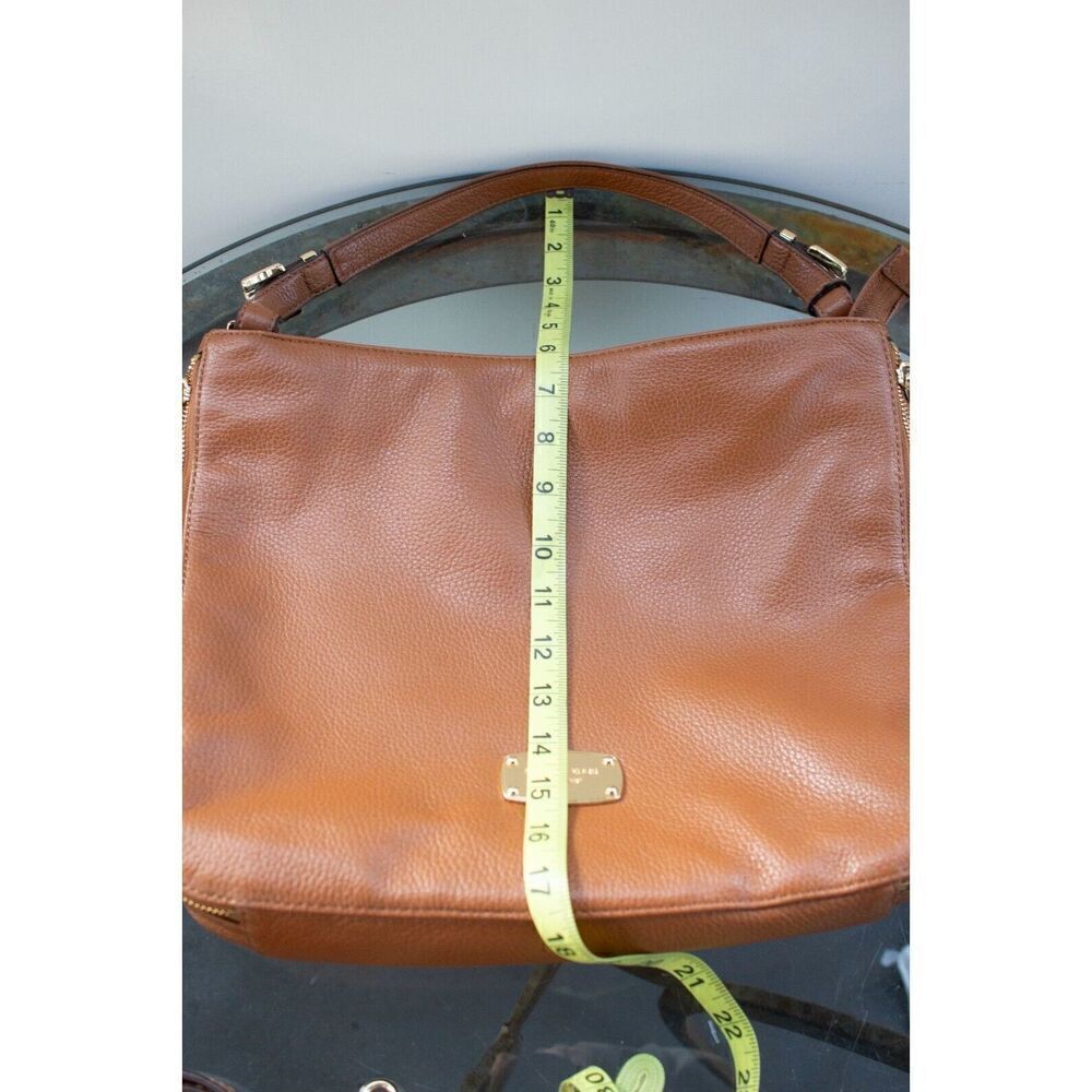 MICHAEL KORS Essex Pebble Leather Large Convertible Shoulder Bag Hobo Brown - Picture 13 of 16